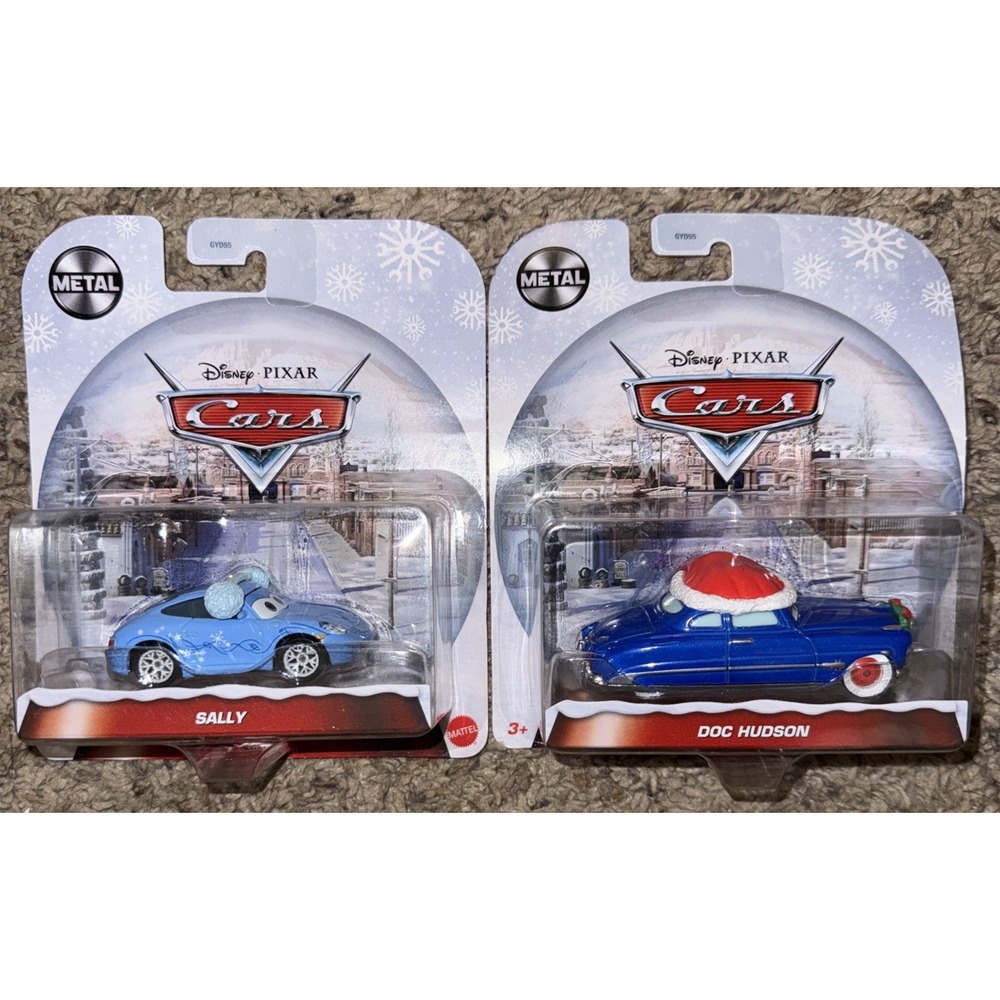 Disney Pixar Cars holiday Christmas die cast Lot Of 2 Sally & Doc Hudson 2022